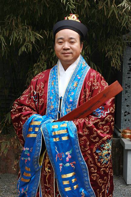 黄信阳