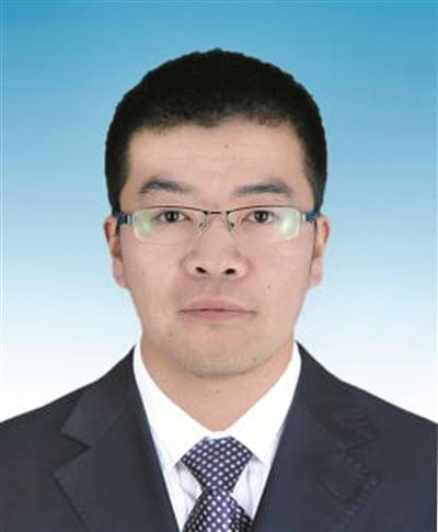 张春阳（拉萨市委常委、秘书长）