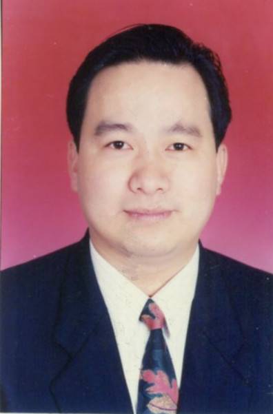 谢文威