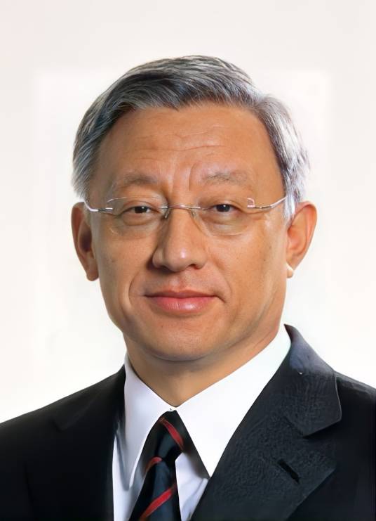 曹兴诚