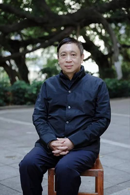 邹振东