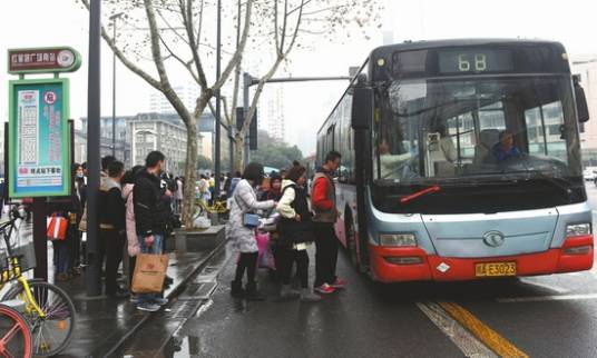 成都公交68路