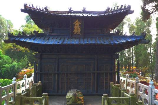 铜殿