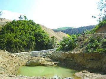 唐阁村