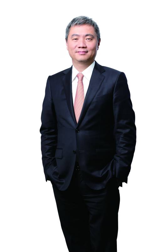 林涌（第十四届全国政协委员，海通国际证券有限公司副主席及行政总裁、香港贸发局成员）