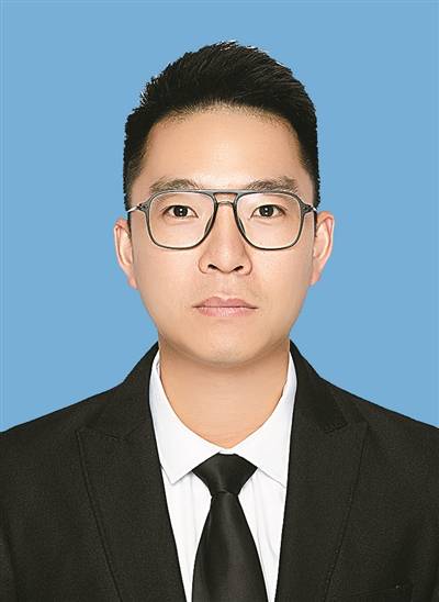 张梁(浙江省宁波市江北区洪塘街道办事处副主任)