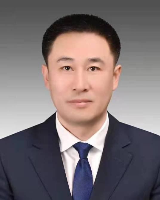 郭飞（辽宁省阜新市工业和信息化局党组书记、局长）