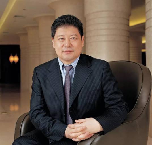 吴群力(深圳市益田集团股份有限公司董事长)