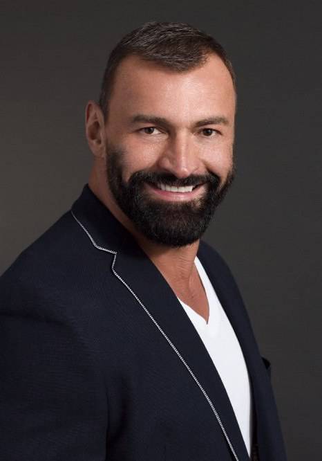 奥列格·亚历山大罗维奇