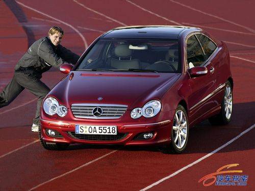 奔驰C320