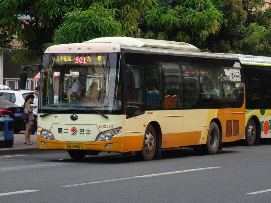 广州公交501路