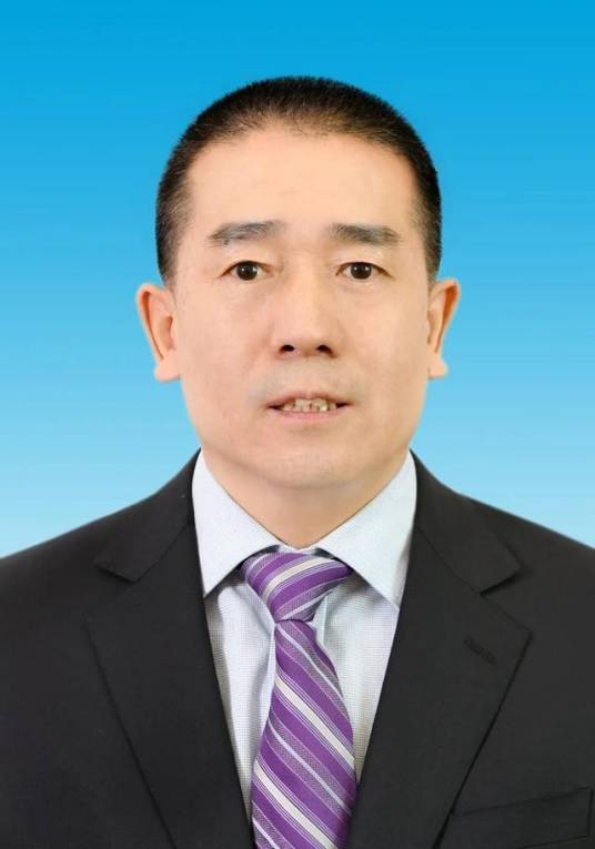 张金马（内蒙古纪委监委驻财政厅纪检监察组组长）