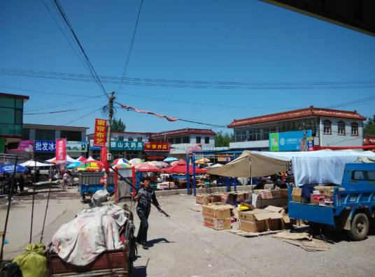 德山(隶属于河北省保定市徐水区户木乡的自然村)