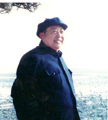 赵洪鑫（亚洲房地产协会艺术专业委员会联合副理事长）