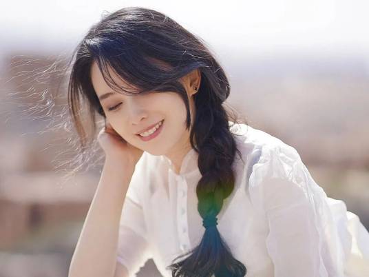 李巧(宿行中国组委会秘书长、新疆维吾尔自治区旅游协会秘书长)