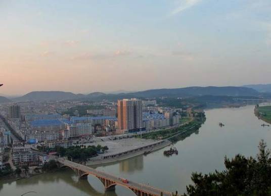 城关镇(安徽省阜南县城关镇)