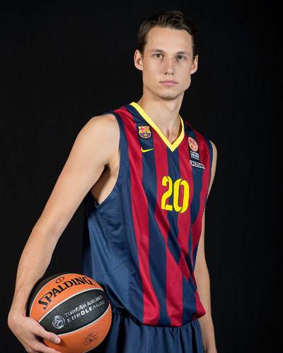 马库斯·埃里克松（1993年12月出生的瑞典篮球运动员）