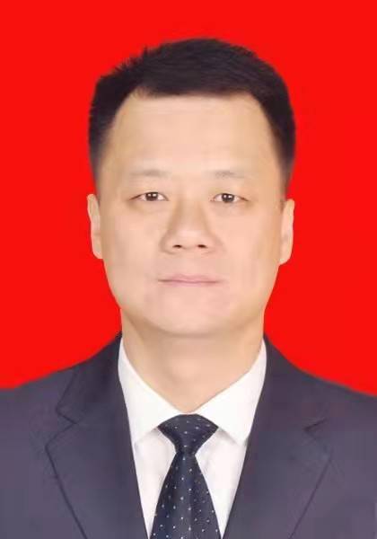 张喆（山西省太原市万柏林区委副书记、区长）