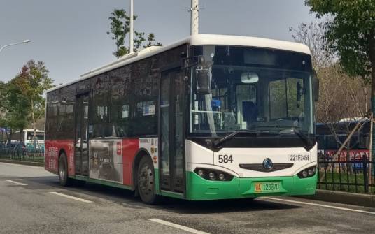 武汉公交584路