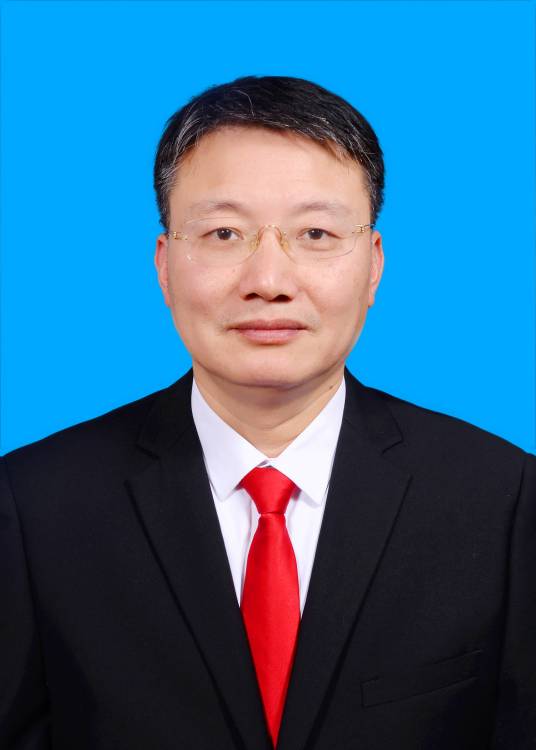 杨林（湖南省湘潭市湘潭县审计局党组书记、局长）