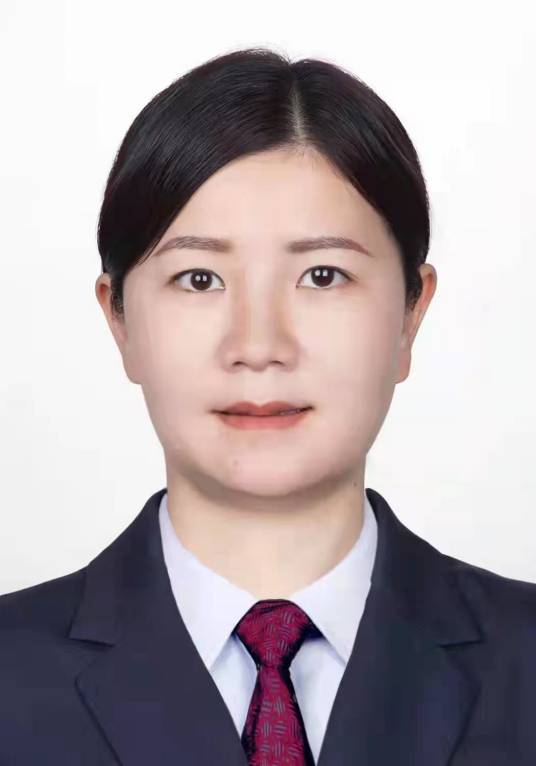 郭向荣（湖南省洞口县委副书记、统战部部长）