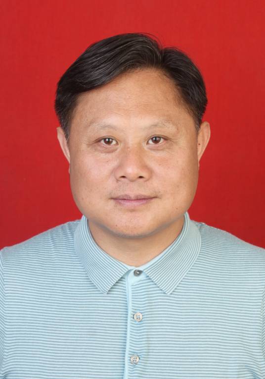 唐国（湖南省城步苗族自治县委常委、政法委书记）