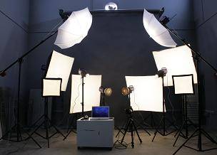 广告摄影（以商品为主要拍摄对象的一种摄影）