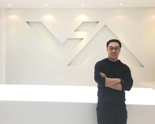 李麒麟(李宁集团执行董事、非凡中国体育CEO)