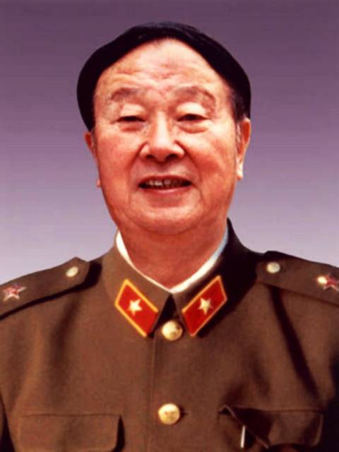 刘海清（兰州军区原副司令员）