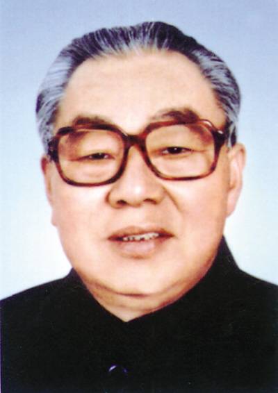 岳岐峰（黑龙江省委原书记）