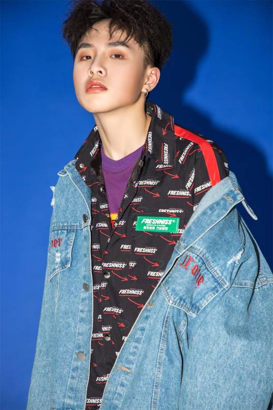 小咪(中国男歌手)