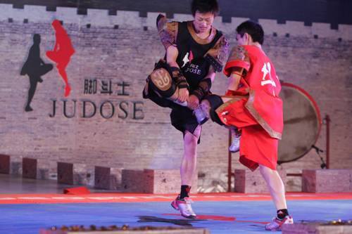 脚斗士(2005年吴彦达发行的搏击游戏)