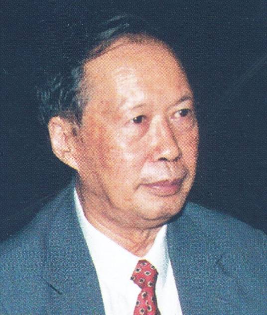 杨光华（原石油大学校长）