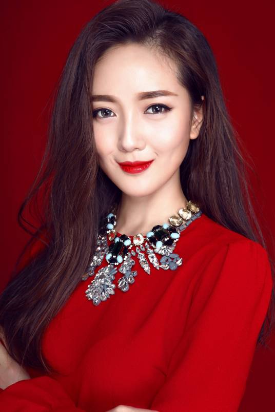 王玮玮(中央气象台节目主持人)