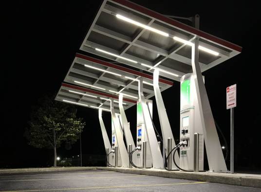 电动汽车充电站