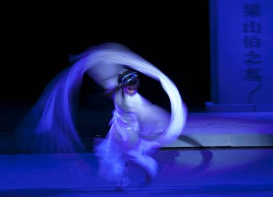 水袖舞（中国京剧的特技）