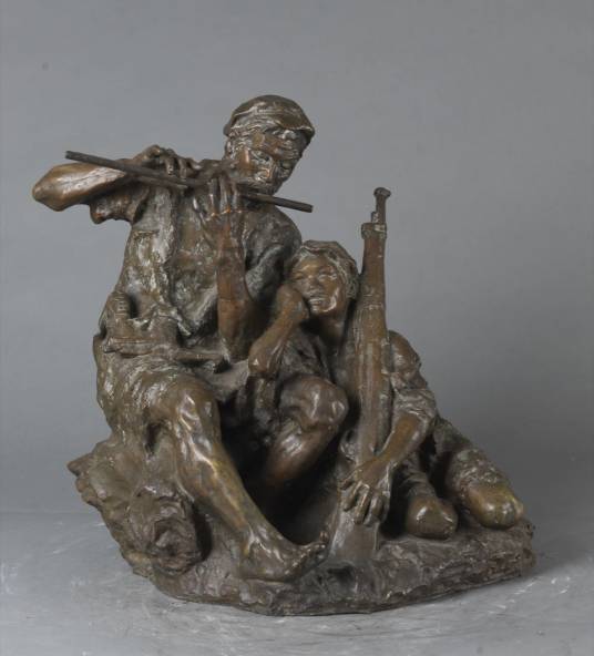 艰苦岁月（潘鹤创作的雕塑）