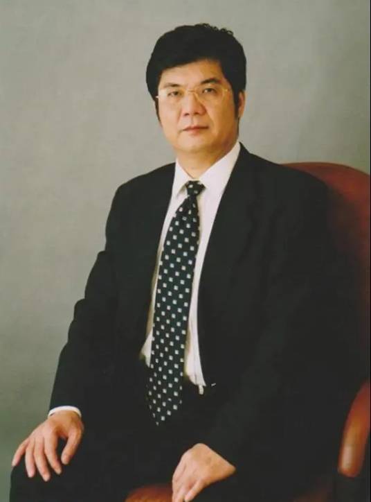 梁伟平(平民政论家)