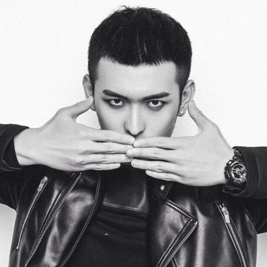 赵一博(2010快乐男声)