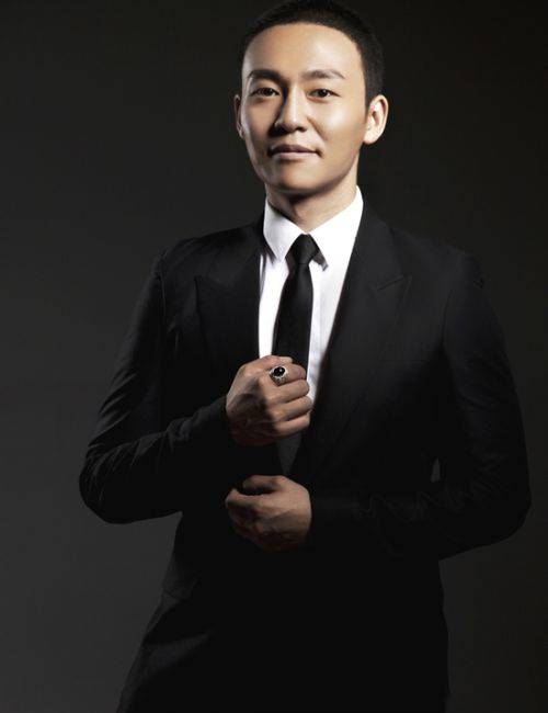 丁于(中国内地流行乐男歌手、影视演员)