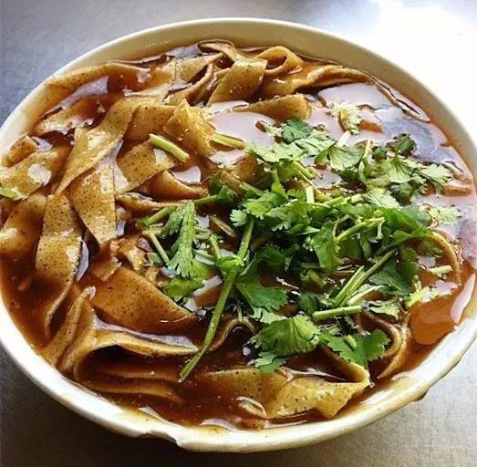 锅巴菜（以绿豆为主料制作的菜品）