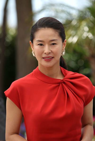 艺智苑(韩国女演员)