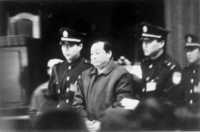 张金柱（原郑州市公安局二七分局局长）