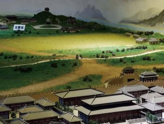 白雀园（十六国时期龙城内园林名）