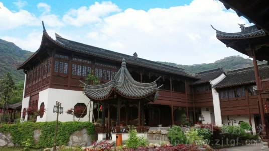 祝家庄（山东省临沂市探沂镇下辖村）