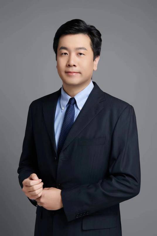 程功（清华大学医学院副院长、党委副书记）