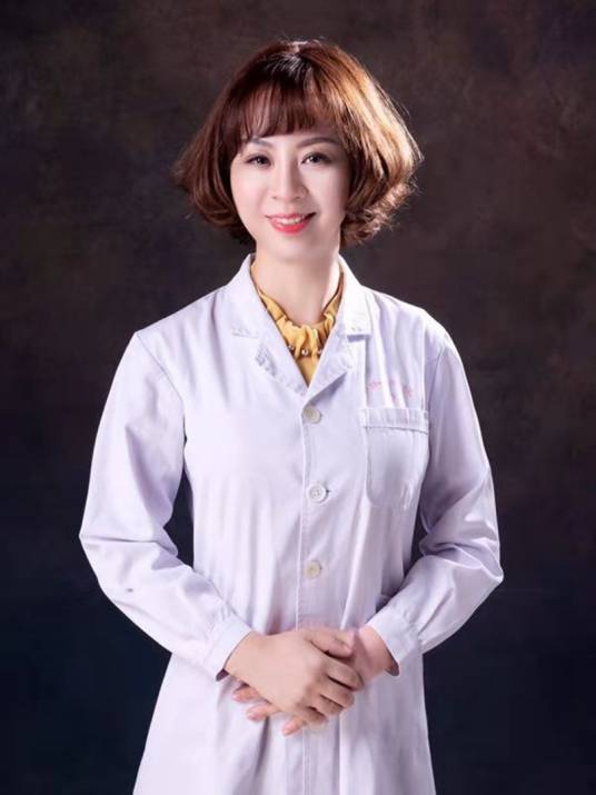 李小江(天津中医药大学第一附属医院肿瘤科副主任)