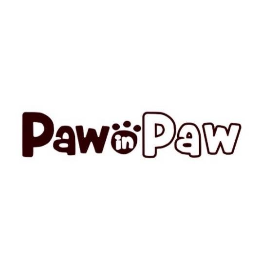 Paw in Paw