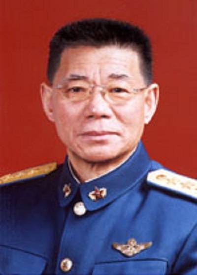 乔清晨(中央军委原委员、空军原司令员)