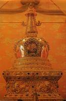 佛牙（舍利的一种）